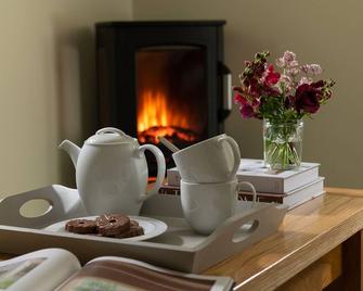Cosy and luxurious country cottage, prime location, Betws-y-Coed, Snowdonia National Park, Wales - Betws-y-Coed - Room amenity
