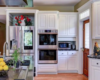 The Grayson B&B experience the garden-to-table meals - Monroe - Küche