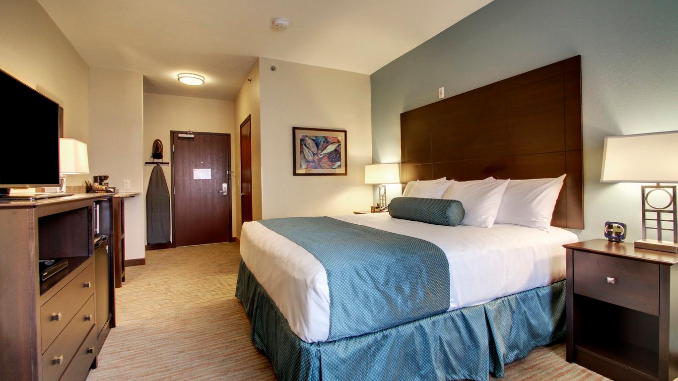 Cobblestone Inn & Suites - Fort Dodge