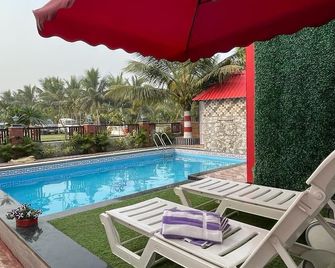 Ganga Bitan Family Inn - Uluberia - Pool