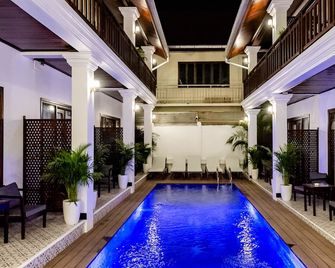 Cozy An Boutique Hotel Luangprabang - Luang Prabang - Piscina