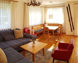 Alpin Resort Kaprun Top 6 - Kaprun - Sala de estar