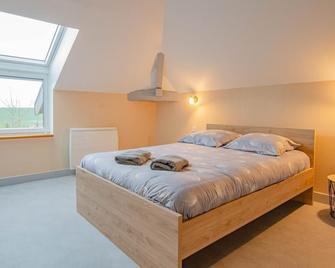 Le presbytere - Laubressel - Habitación