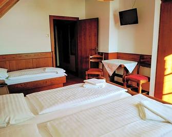 Mosers Pension - Villach - Bedroom