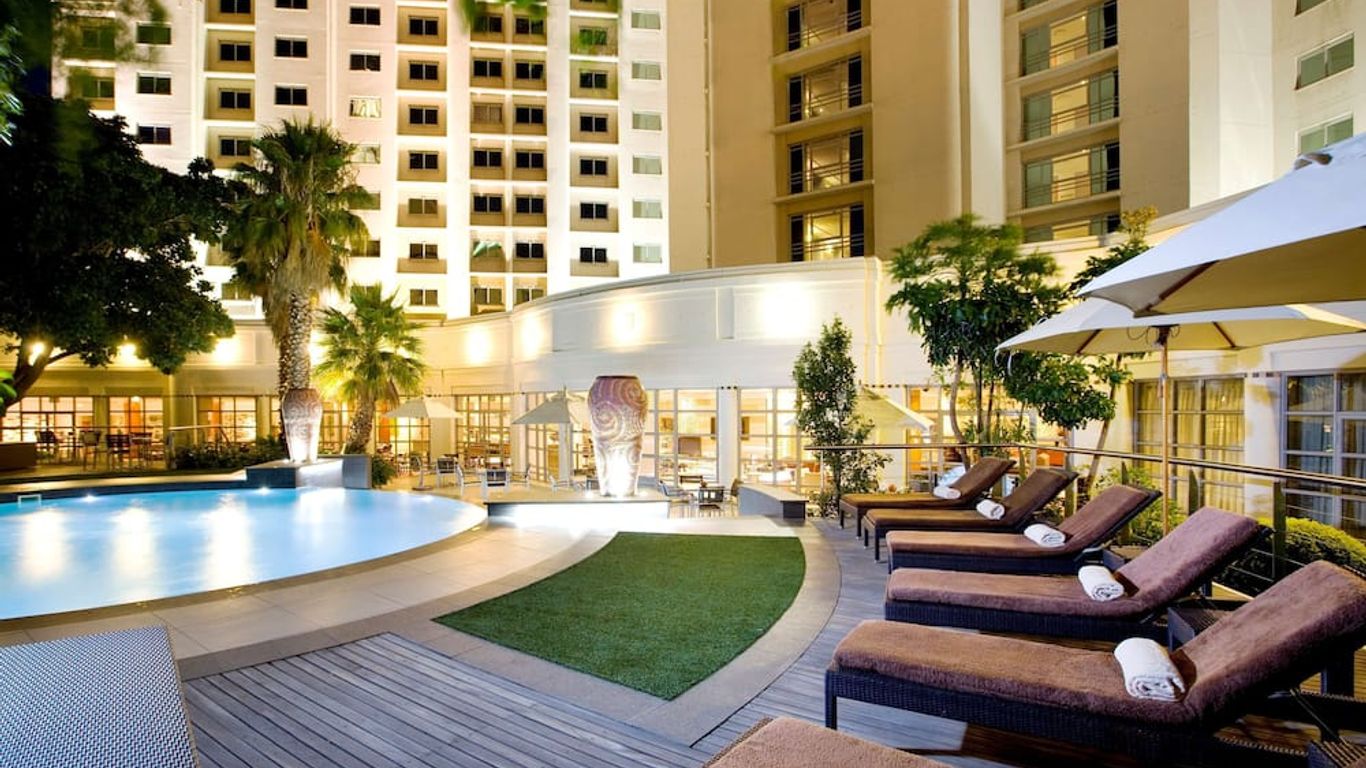 ساثرن سن كيب تاون ووترفرونت