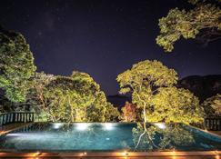 Karuna El Nido Villas - El Nido - Pool