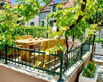 Villa Minerva Gardens - Split - Balkon