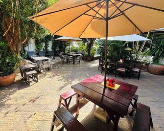 The Birdcage Boutique - Phnom Penh - Patio