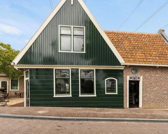 Boutique Hotel Jongwijs Westzaan - Oostzaan - Building