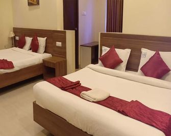 Hotel Sonas - Tiruchirappalli - Bedroom