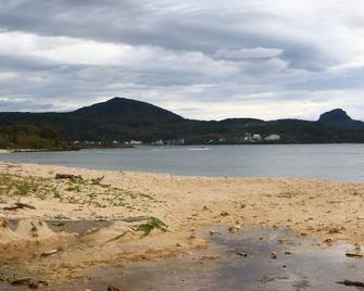 Full Moon Resort - Hengchun Township - Pantai