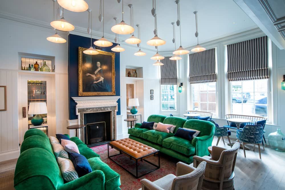 The Swan - Southwold - Lounge