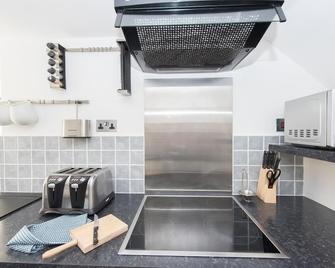 Sea Front Walk - Broadstairs - Kitchen