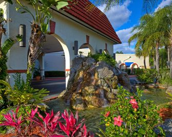 Maingate Lakeside Resort - Kissimmee - Vista del exterior