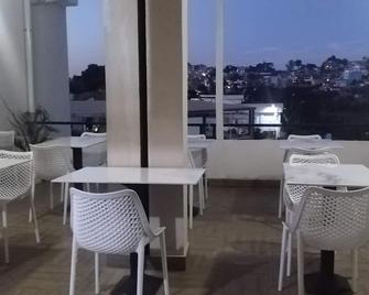 Milestone City Apartments │ Live work or relax│Kitchen │Restaurant│Nr Tsimbazaza - Antananarivo - Restaurant