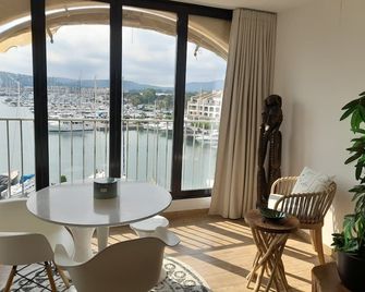 Marina Bella - Cogolin - Balkon