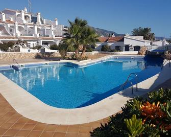 Casa Pueblo 100A by Spainsunrentals 1018 - Nerja - Zwembad