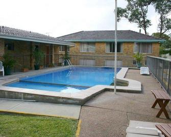 Panorama Motor Inn - Charlestown - Piscina
