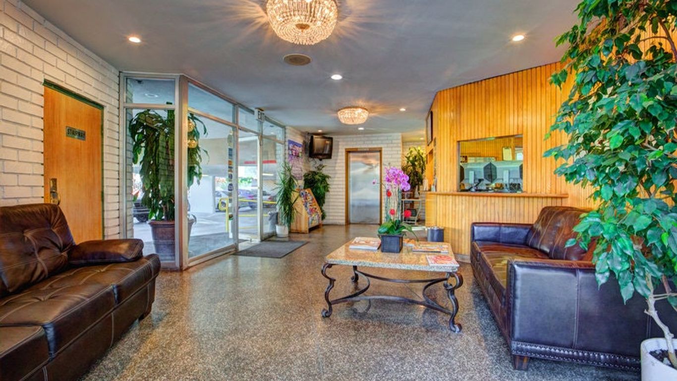 Dunes Inn - Wilshire