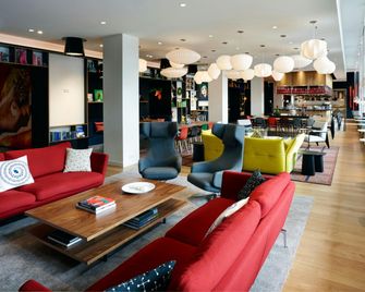 citizenM Zurich - Zürich - Lounge