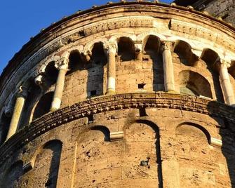 Love Nest Apartment - Anagni