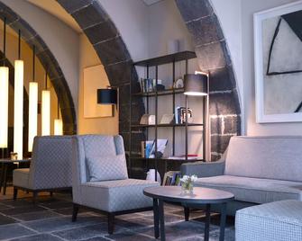 فندق Do Colegio - بونتا ديلغادا - غرفة معيشة