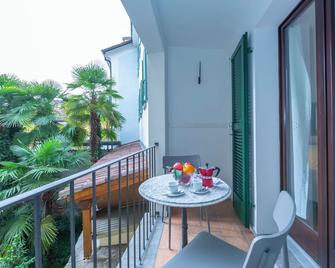 Casa Chiara - Happy Rentals - Muralto - Ban công