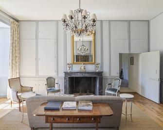 Chateau De Lothea - Five Bedroom Castle, Sleeps 10 - Quimperlé - Salon