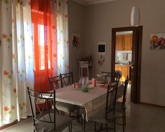 L'Orchidea di Ale - Tivoli - Dining room