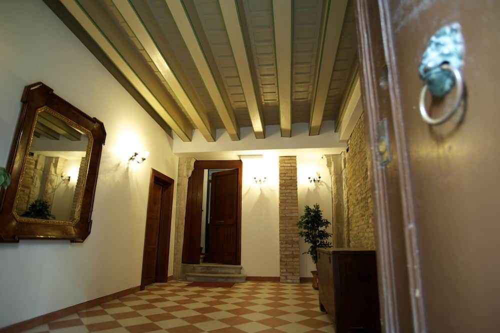 زاجوري بد آند بركفاست