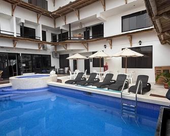 Hostal Brisas del Mar - Punta Negra - Piscina