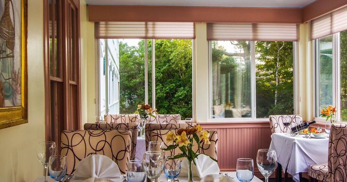 Queen Anne Inn, Chatham | HotelsCombined