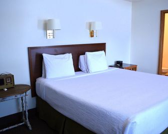 #14 One King Bed In Delightful Columbia Falls With Wifi, Ac 20 Miles From Gnp - Columbia Falls