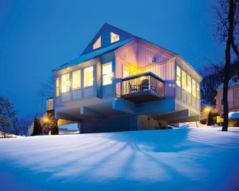 Bluegreen Vacations Christmas Mountain Village, an Ascend Collection Resort - ווינסקונסין דלז - בניין