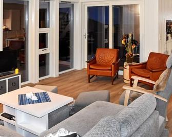 6 person holiday home in Lyngstad - Lyngstad - Living room