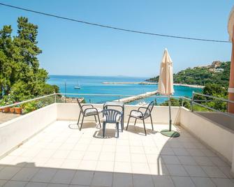 Harbour View - Poros - Balcone