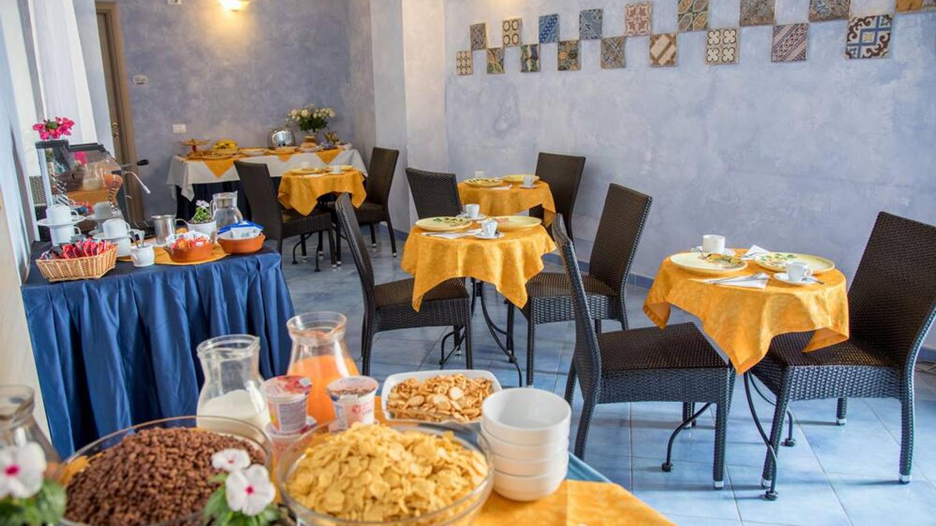 Blu Tropea Maison