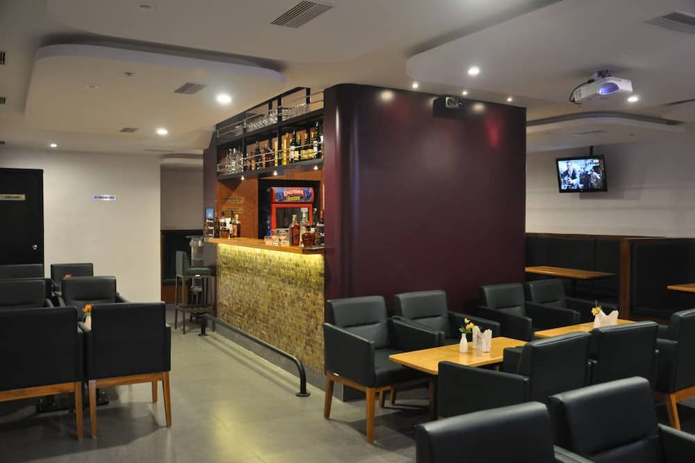 Hotel Pandian - צ'נאי - בר