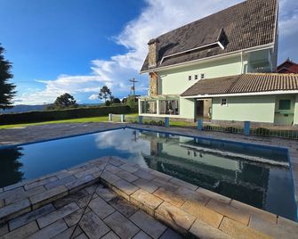 Pousada Villa Dolce Amore - Boutique Hotel - Campos do Jordão - Pool