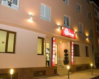 Victoria Hotel - Varna