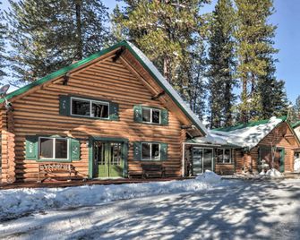 Cascade Cabin w/ Mountain View & River Access - Cascade - Edificio