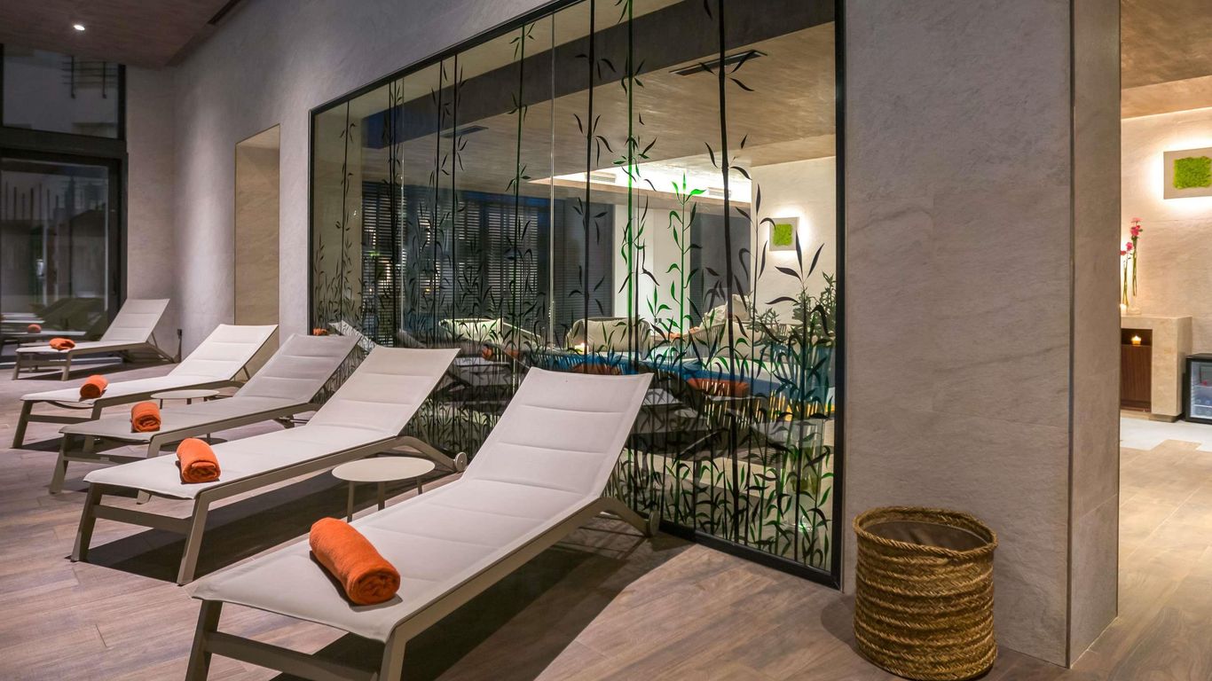 قندق موفنبك دو لاك - تونس