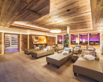 Engel Gourmet & Spa - Nova Levante - Living room
