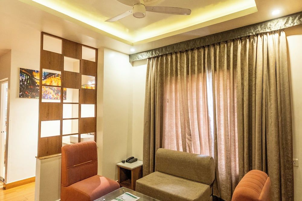 Aishwarya Residency - מיסור