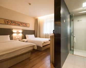 Hanting Hotel Xining Daxin Street Night Market Mojia Street - Xining - Soverom