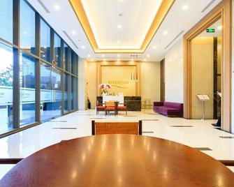 Infinity Edge Pool Rivergate - Ciudad Ho Chi Minh - Lobby