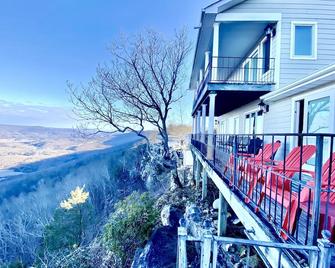 Our Home In The Clouds - Relax And Recharge Your Soul - Lookout Mountain - Outdoors view