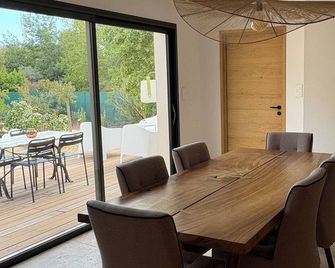 Le petit Auzon - Mazan - Dining room