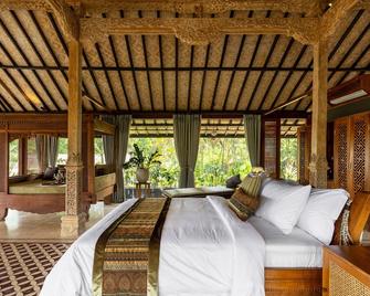 Samanvaya - Adults Only - Sidemen - Bedroom