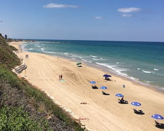 Medi Terre Boutique Hotel - By Saida Hotels - Netanya - Strand